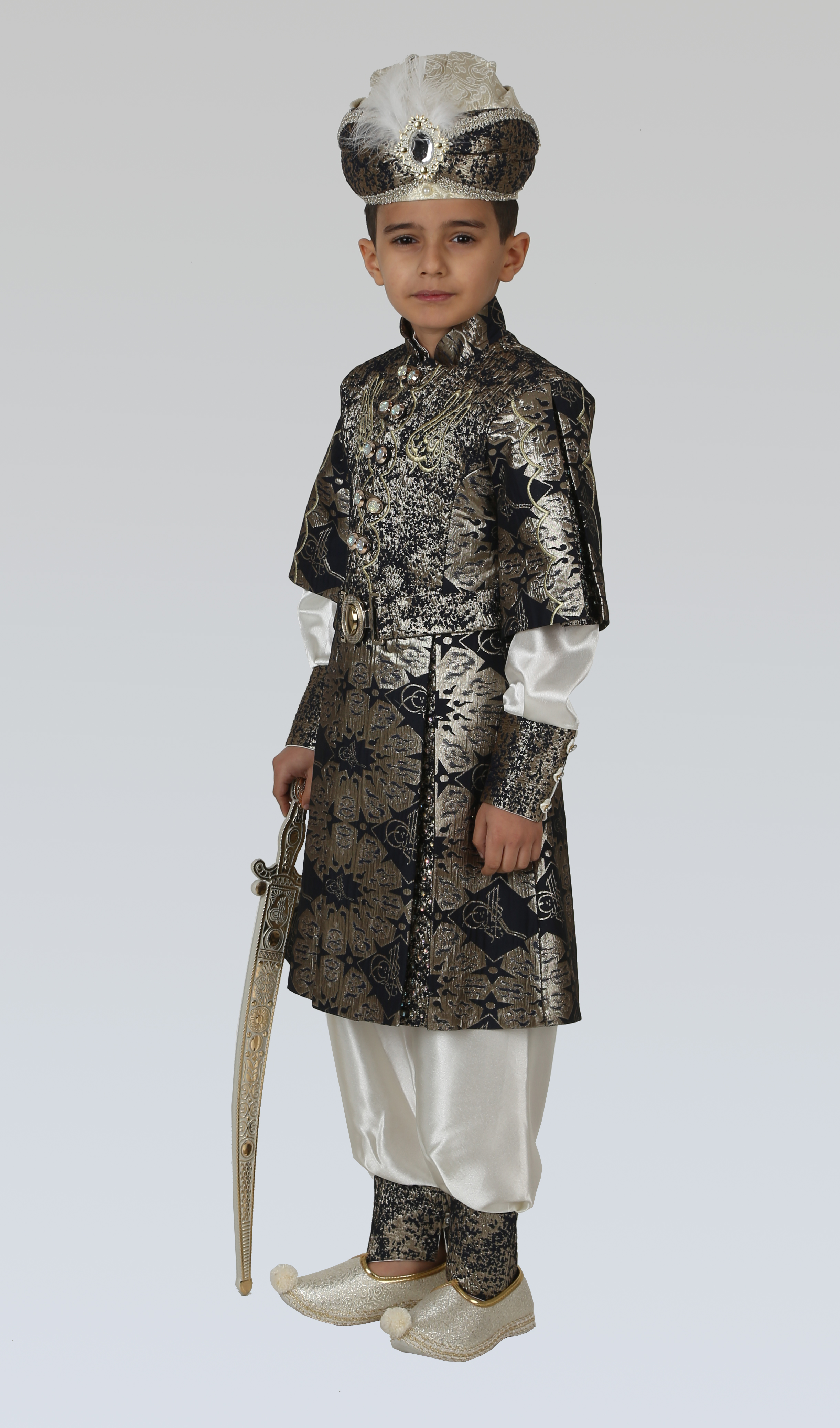 Devlet Hastanesinde Hangi Doktor Yapar? Emir Kıyafetleri